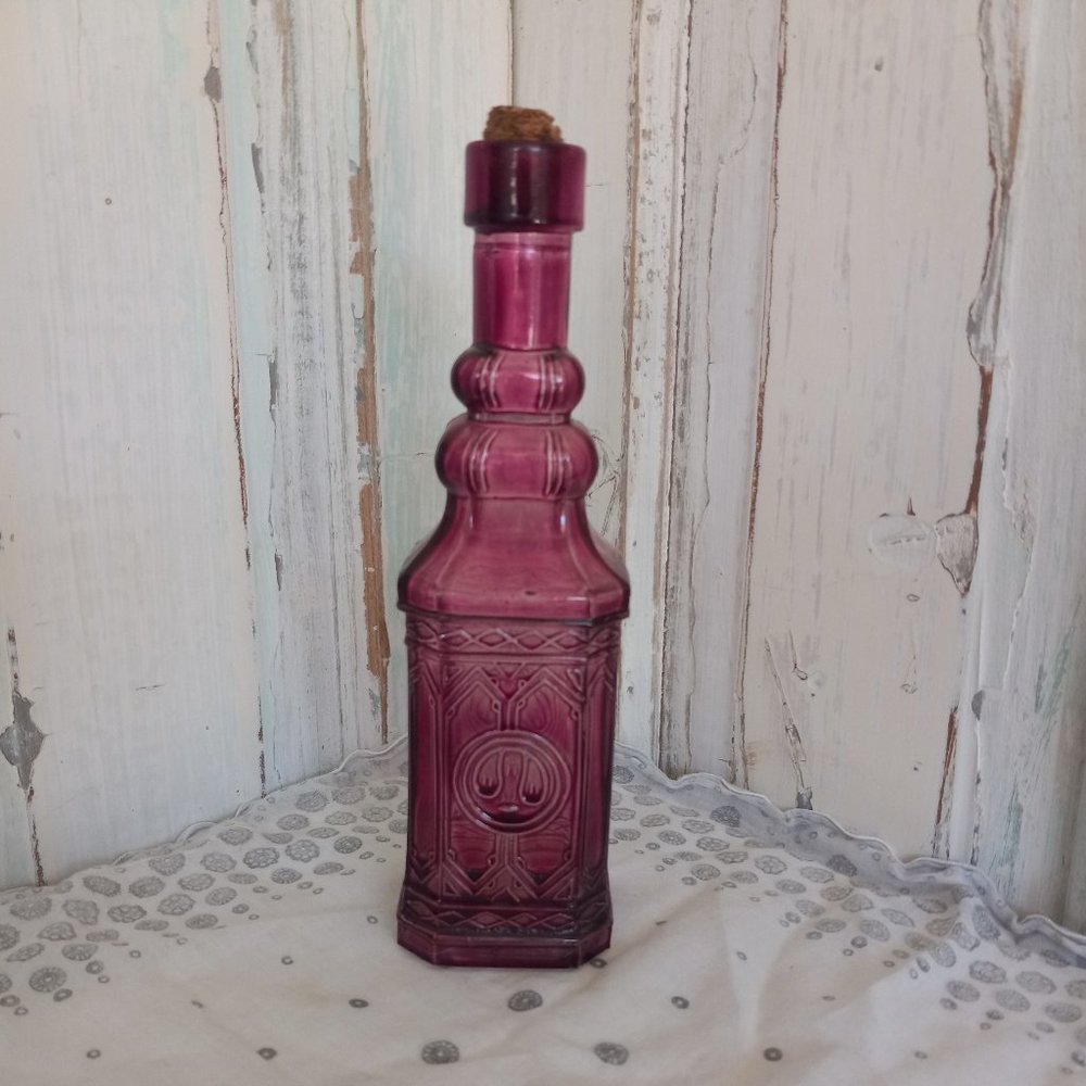 Collection of 8 Magenta and Purple Colored Glass Bottles - Picture 6 of 16